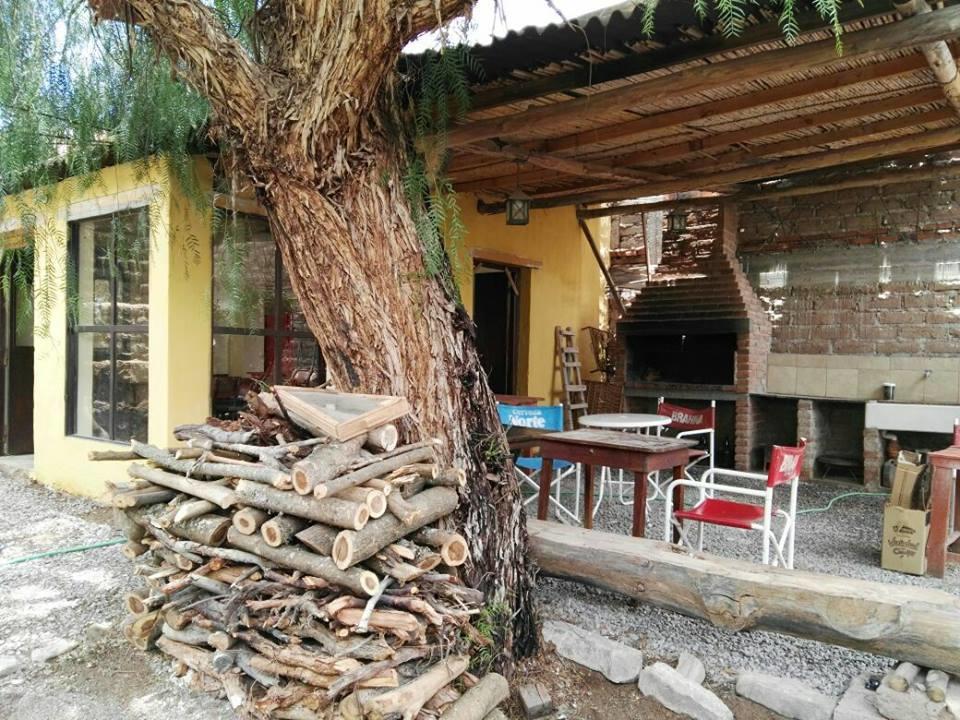 Andino Hostel Tilcara Buitenkant foto