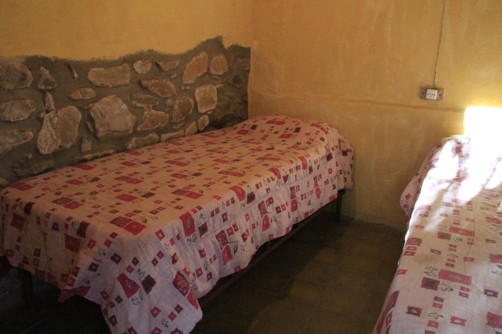 Andino Hostel Tilcara Buitenkant foto