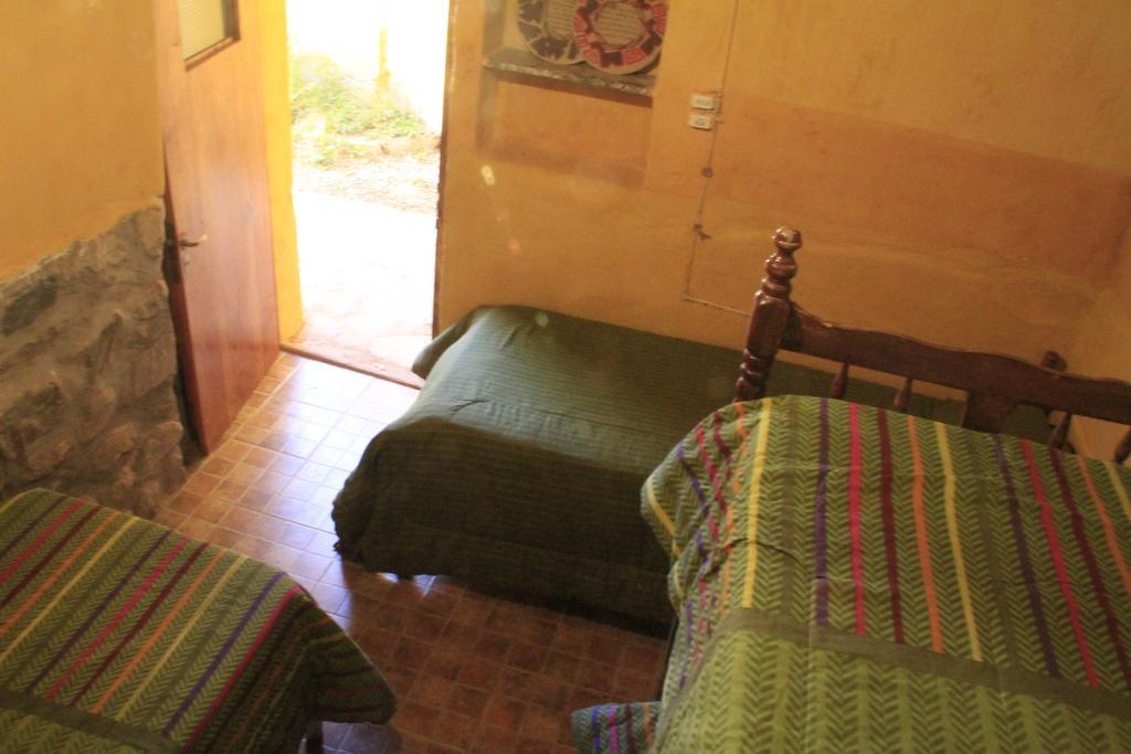 Andino Hostel Tilcara Buitenkant foto