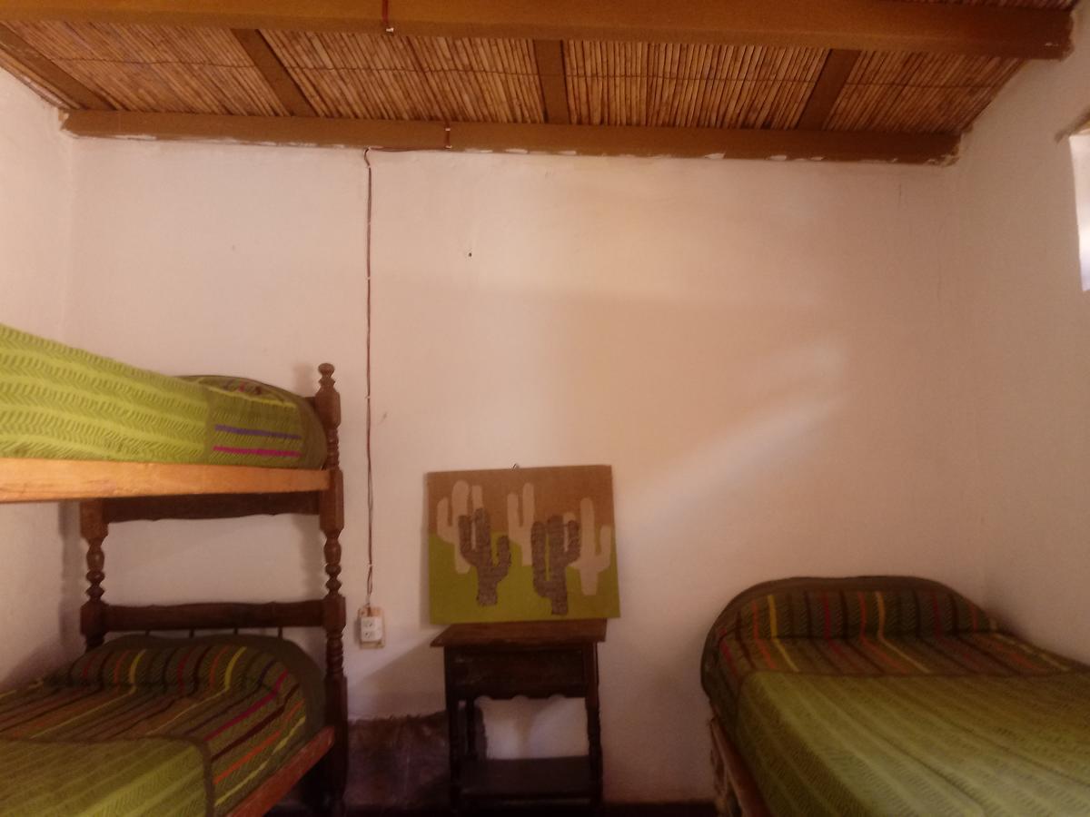 Andino Hostel Tilcara Buitenkant foto